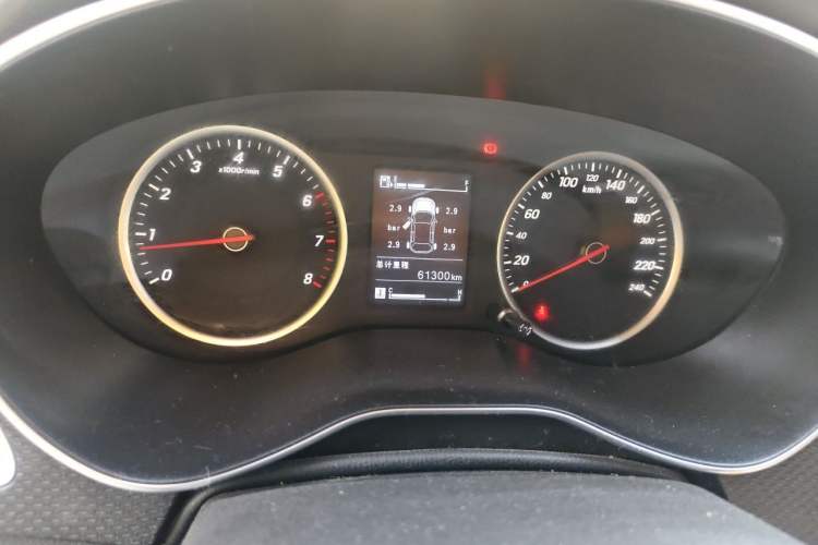 Used Baojun 730 2021 1.5L Manual Fashion Version 7 Seats Odometer Close Up