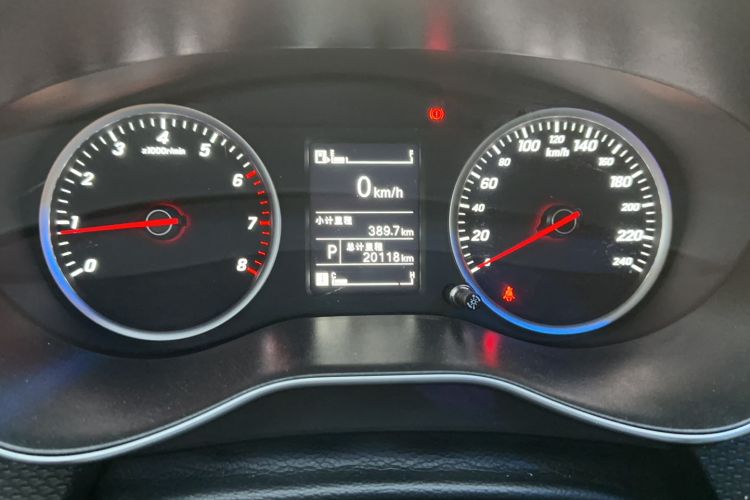Used Baojun 730 2021 1.5T CVT Fashion Version 7 Seats Odometer Close Up