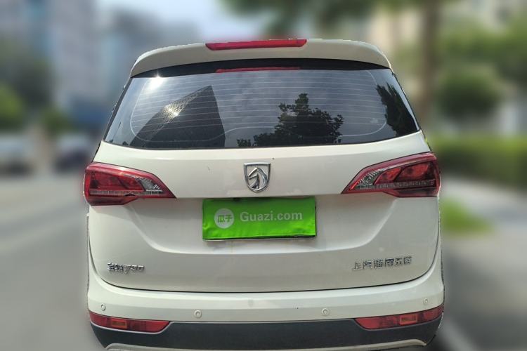 Used Baojun 730 2021 1.5L Manual Fashion Version 7 Seats Rear
