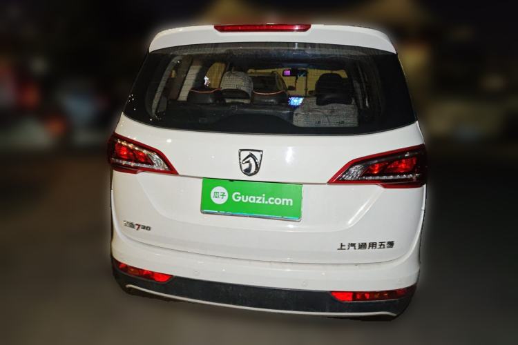 Used Baojun 730 2021 1.5L Manual Fashion Version 7 Seats Rear