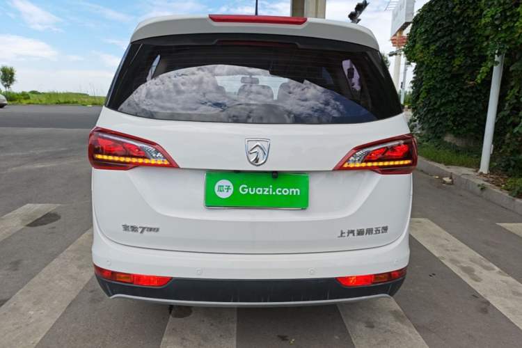 Used Baojun 730 2021 1.5L Manual Fashion Version 7 Seats Rear