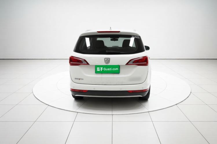 Used Baojun 730 2021 1.5L Manual Fashion Version 7 Seats Rear