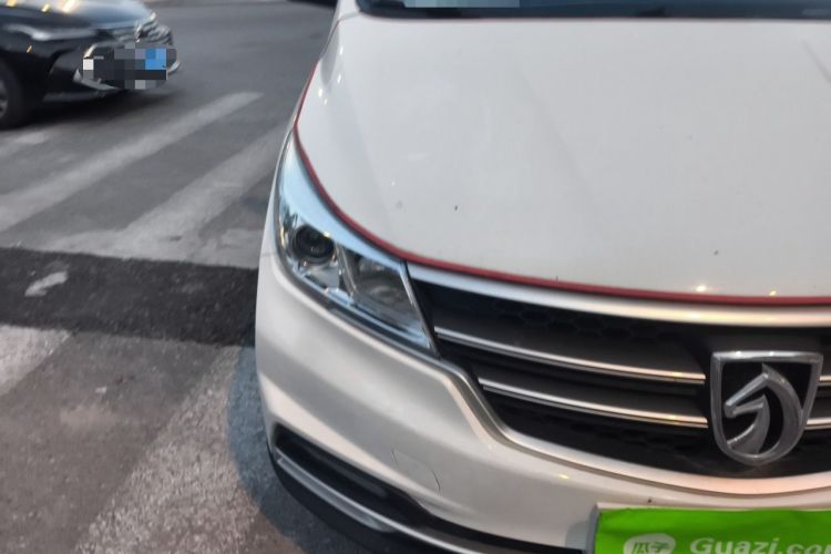 Used Baojun 730 2021 1.5L Manual Fashion Version 7 Seats Right Front Headlight