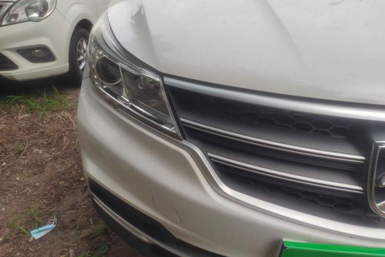 Used Baojun 730 2021 1.5T CVT Fashion Version 7 Seats Right Front Headlight