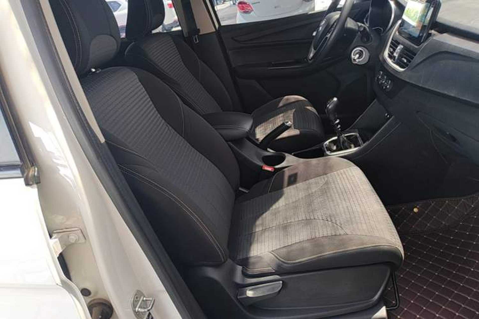 Used Baojun 730 2021 1.5L Manual Fashion Version 7 Seats Right Front Seat