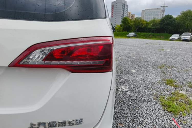 Used Baojun 730 2021 1.5T Manual Fashion Version 7 Seats Right Rear Taillight
