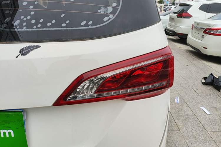 Used Baojun 730 2021 1.5L Manual Fashion Version 7 Seats Right Rear Taillight