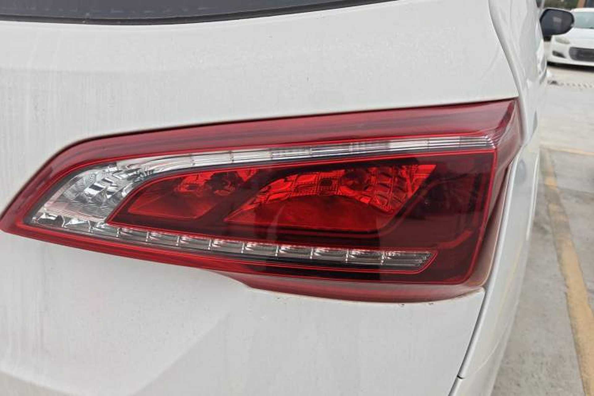 Used Baojun 730 2021 1.5L Manual Fashion Version 7 Seats Right Rear Taillight