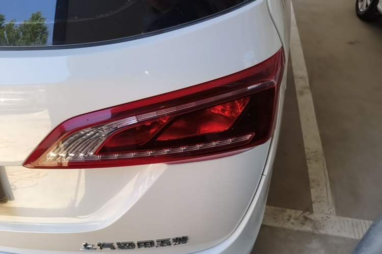 Used Baojun 730 2021 1.5T CVT Fashion Version 7 Seats Right Rear Taillight