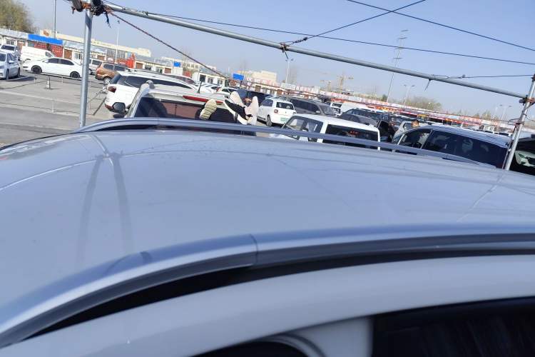 Used Baojun 730 2021 1.5T CVT Fashion Version 7 Seats Roof