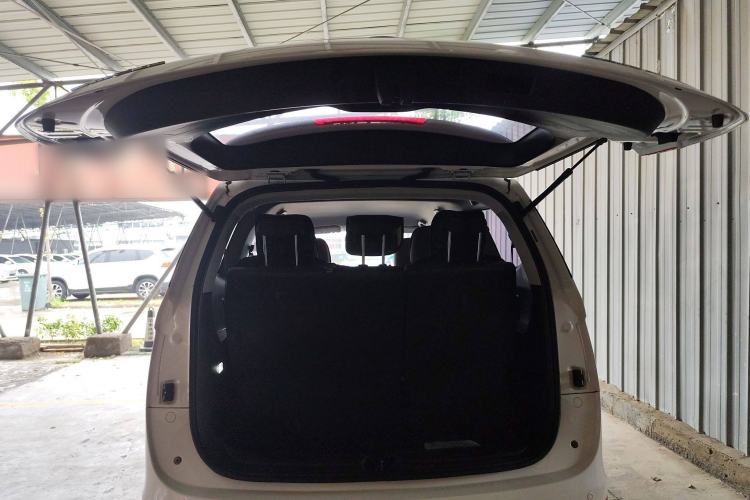 Used Baojun 730 2021 1.5L Manual Fashion Version 7 Seats Trunk