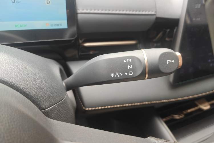 Used Baojun E6 2026 Model 500km Enjoyment Edition Gear Lever