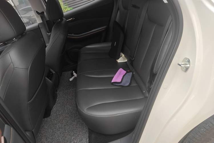 Used Baojun E6 2026 Model 500km Enjoyment Edition Left Rear Seat