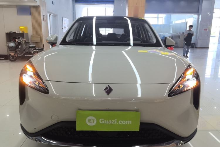 Used Baojun E6 2026 Model 500km Enjoyment Edition Front