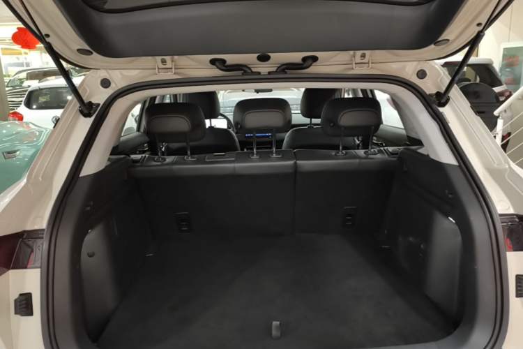 Used Baojun E6 2026 Model 500km Enjoyment Edition Trunk