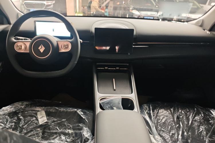 Used Baojun E6 2026 Model 500km Enjoyment Edition Center Console