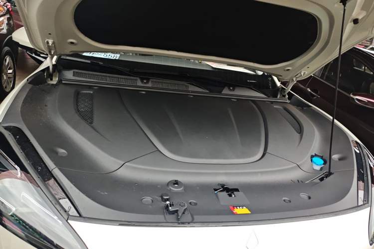 Used Baojun E6 2026 Model 500km Enjoyment Edition Engine Bay