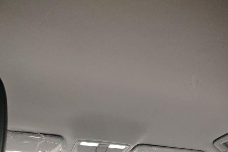 Used Baojun E6 2026 Model 500km Enjoyment Edition Headliner