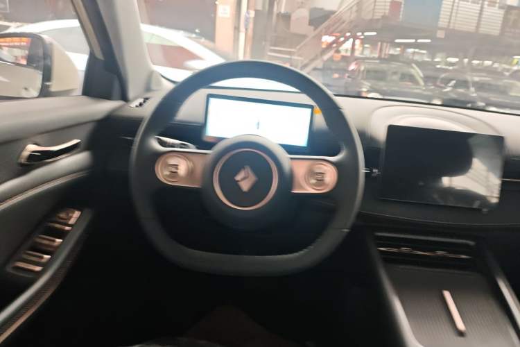 Used Baojun E6 2026 Model 500km Enjoyment Edition Steering Wheel