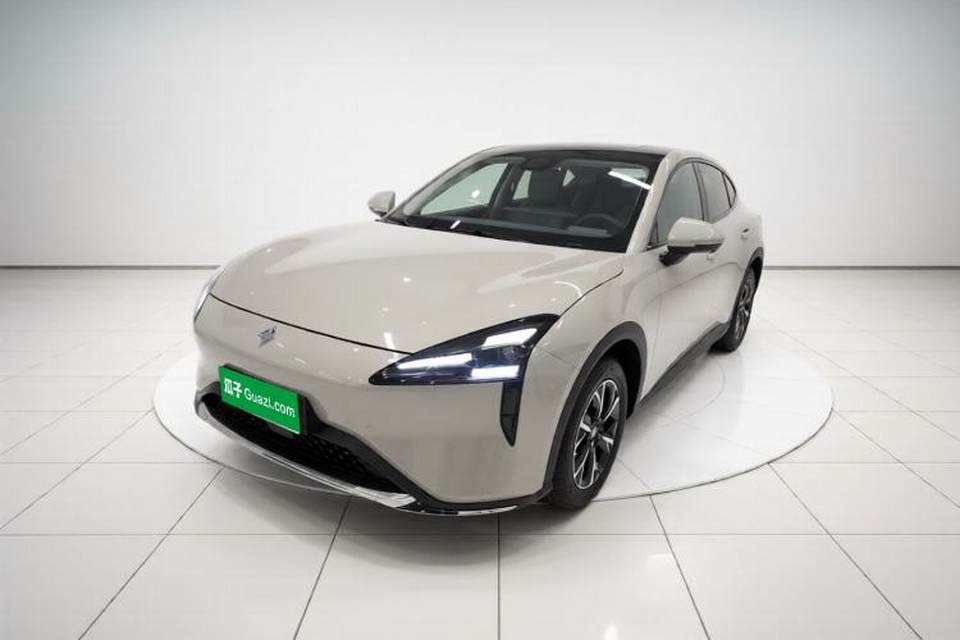 Baojun Baojun E6 2026