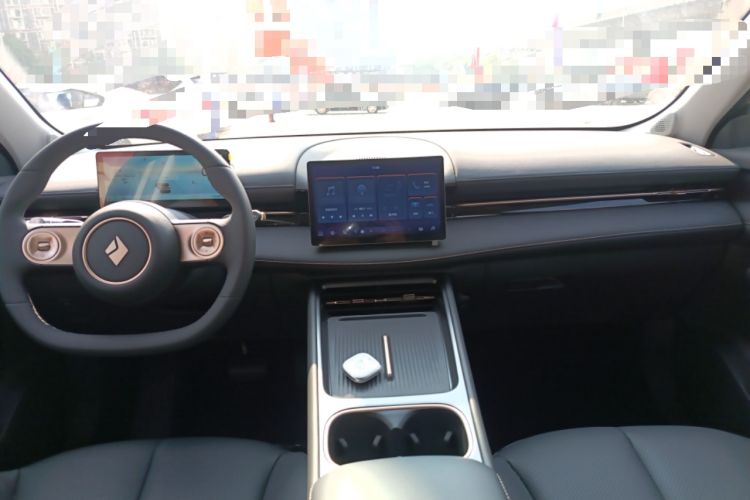 Used Baojun E6 2026 Model 500km Enjoyment Edition Center Console