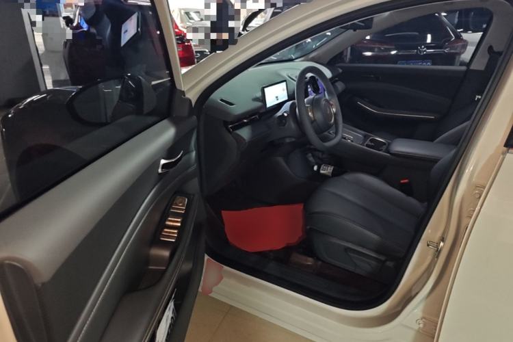 Used Baojun E6 2026 Model 500km Enjoyment Edition Driver Seat