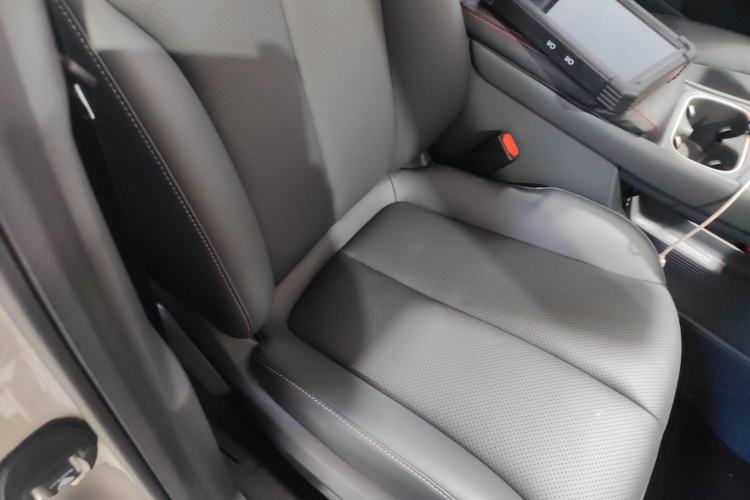 Used Baojun E6 2026 Model 500km Enjoyment Edition Right Front Seat