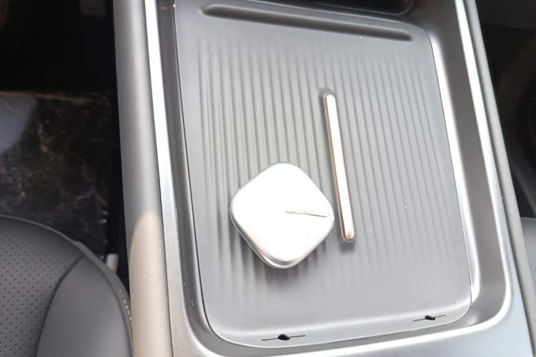 Used Baojun E6 2026 Model 500km Enjoyment Edition Vehicle Key