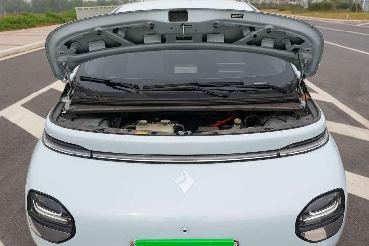 Used Baojun Cloud 2023 460 Pro Lingxi Version Engine Bay