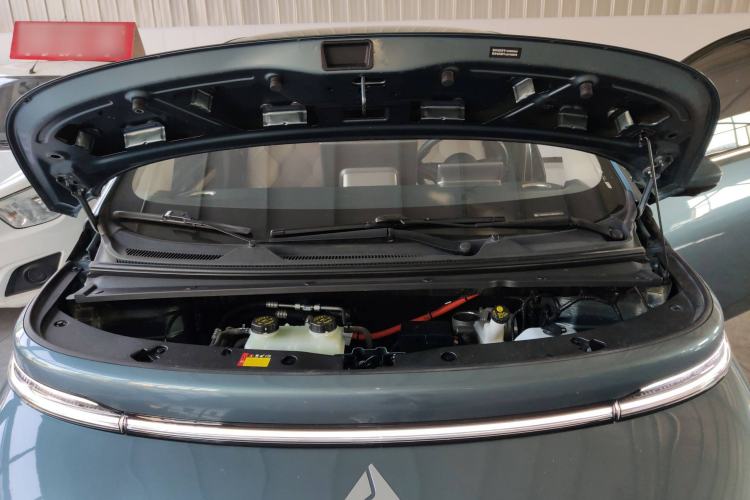 Used Baojun Cloud 2023 460 Max Engine Bay