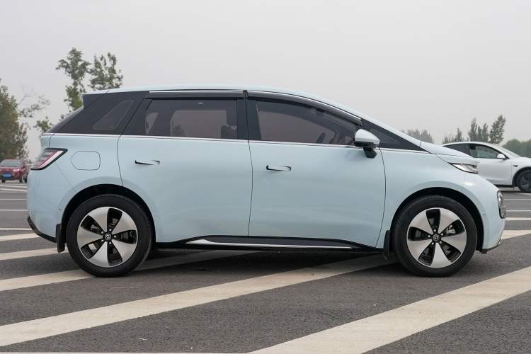 Used Baojun Cloud 2023 460 Pro Lingxi Version Exterior 3