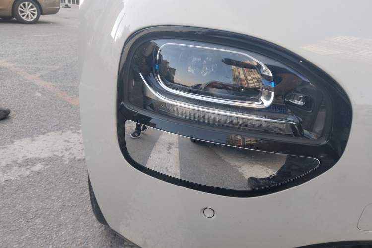 Used Baojun Cloud 2023 460 Max Lingxi Version Right Front Headlight