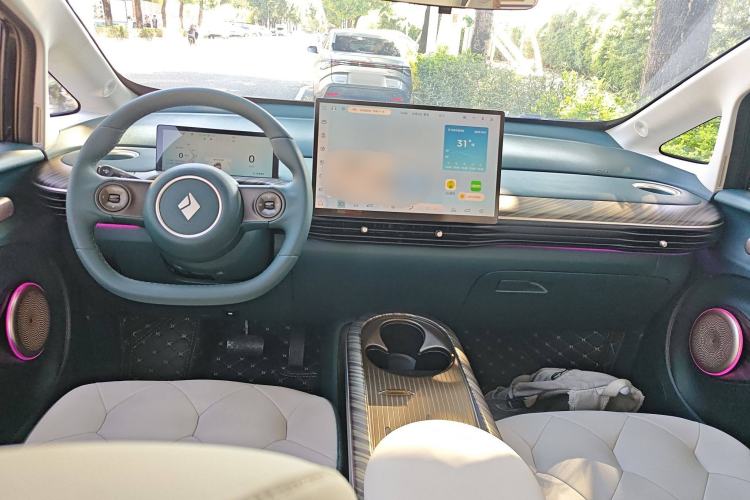 Used Baojun Cloud 2023 460 Max Center Console