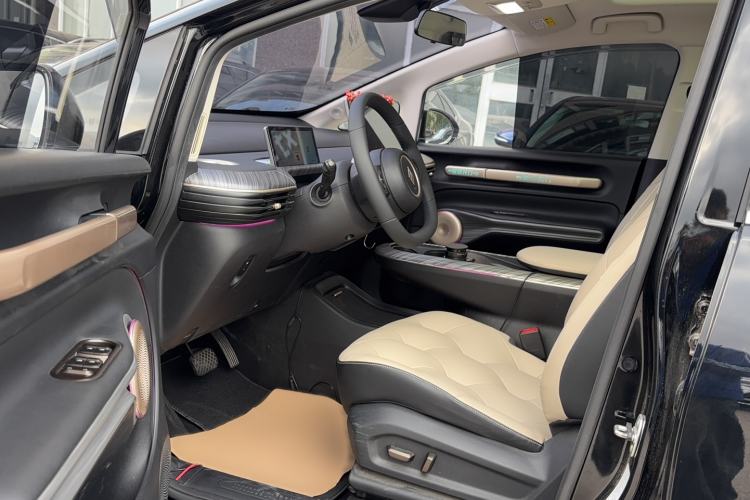 Used Baojun Cloud 2023 460 Max Driver Seat