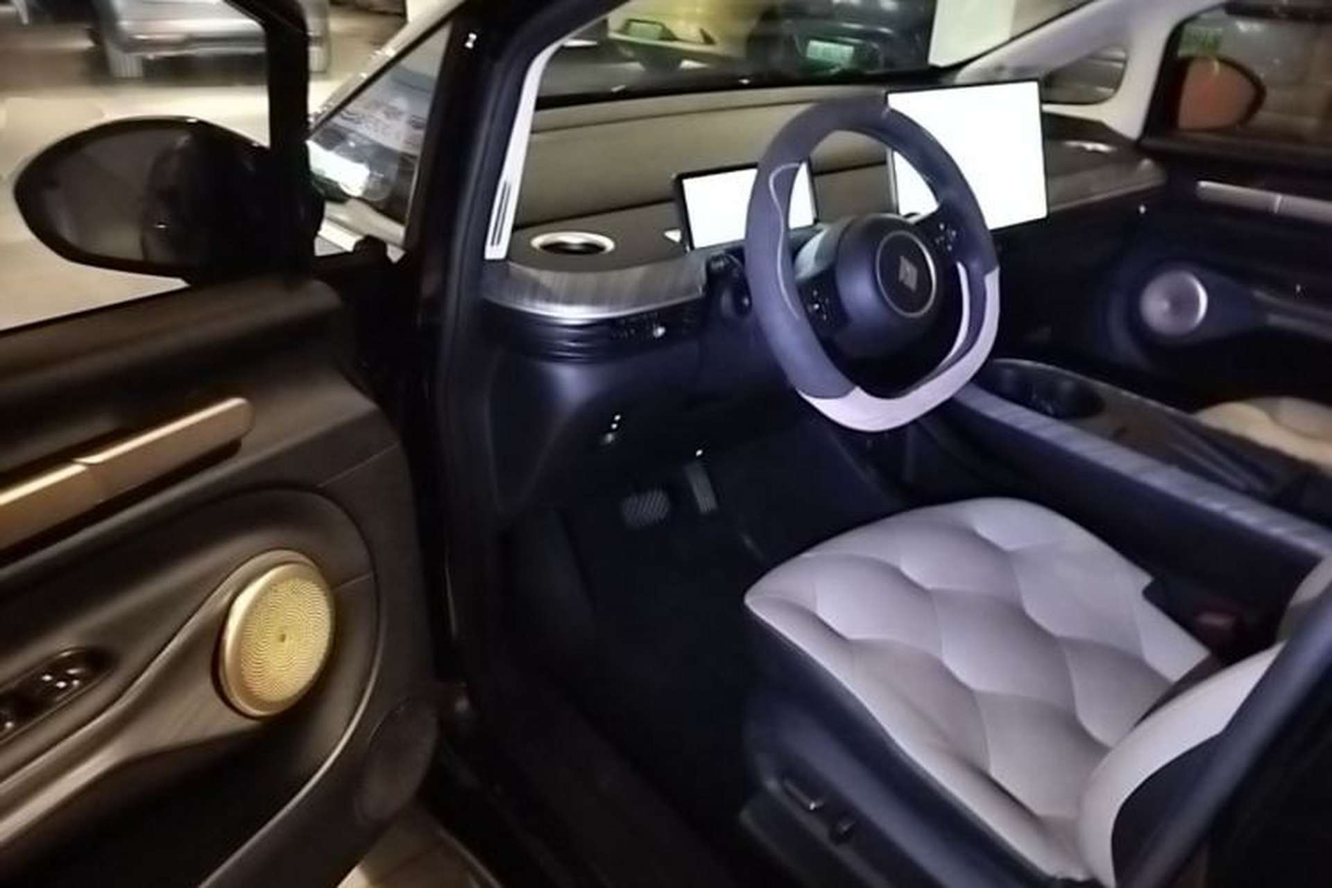 Used Baojun Cloud 2023 460 Max Driver Seat