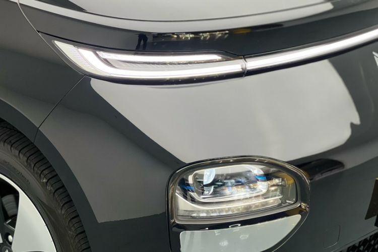 Used Baojun Cloud 2023 460 Max Exterior 1