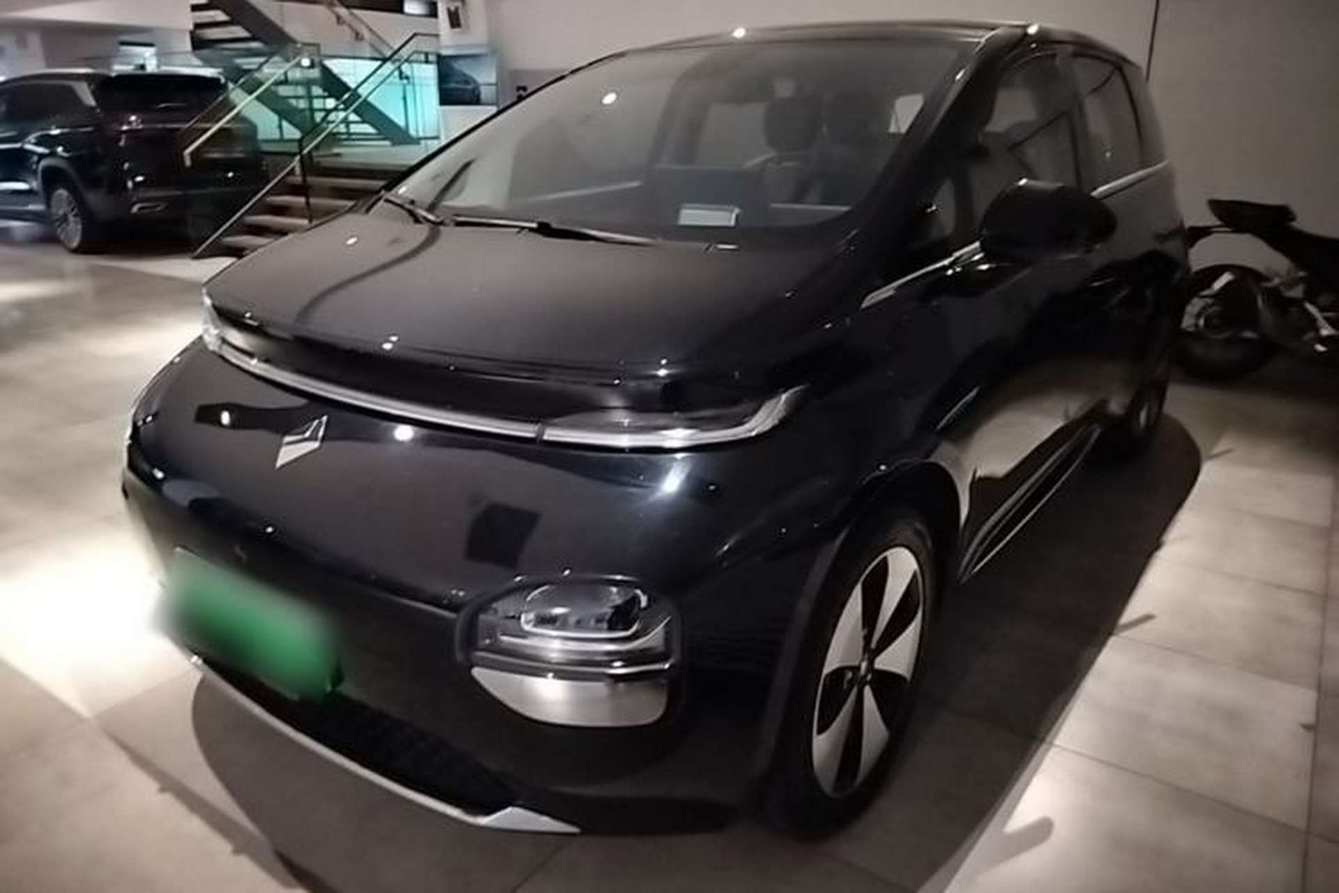 Used Baojun Cloud 2023 460 Max Front Left 45 Deg