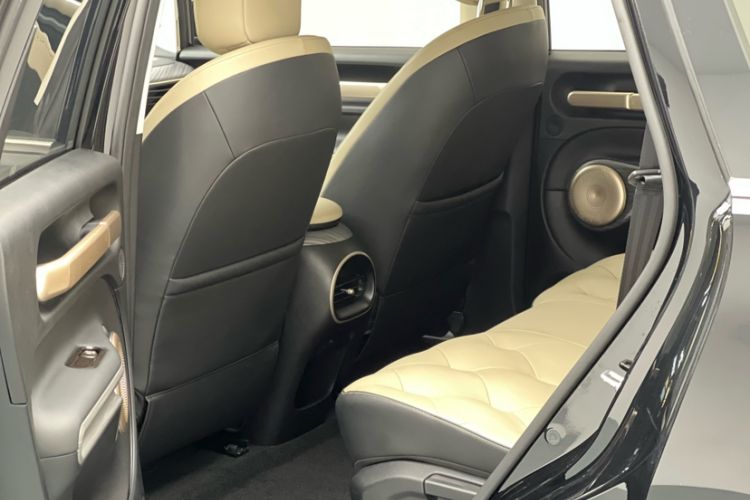 Used Baojun Cloud 2023 460 Max Interior 6