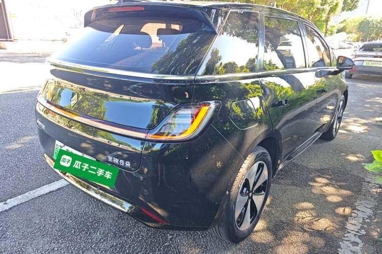 Used Baojun Cloud 2023 460 Max Rear Right 45 Deg
