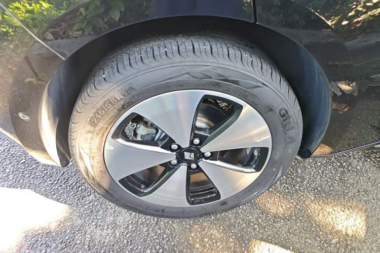 Used Baojun Cloud 2023 460 Max Right Rear Wheel Hub