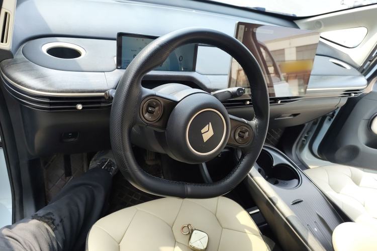 Used Baojun Cloud 2023 460 Max Lingxi Version Center Console