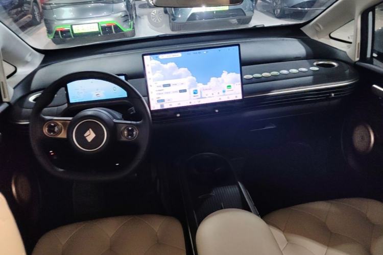 Used Baojun Cloud 2023 460 Pro Lingxi Version Center Console