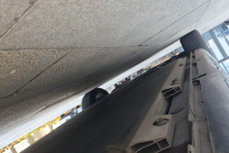 Used Baojun Cloud 2023 460 Max Lingxi Version Chassis Rear Left