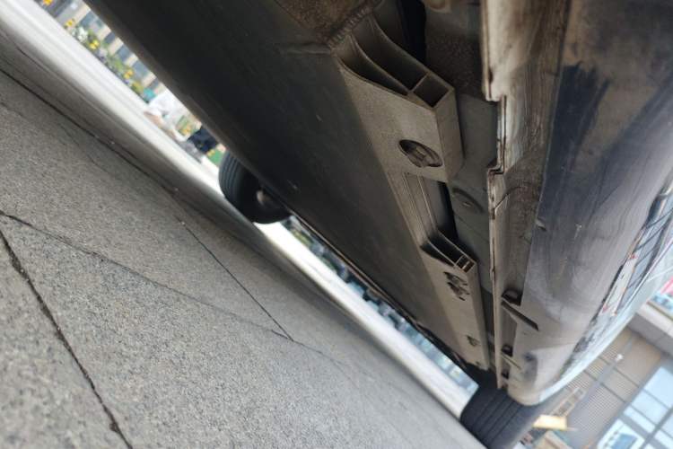 Used Baojun Cloud 2023 460 Max Lingxi Version Chassis Rear Right