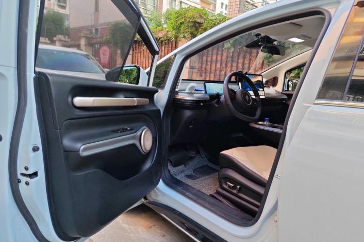 Used Baojun Cloud 2023 460 Max Driver Seat