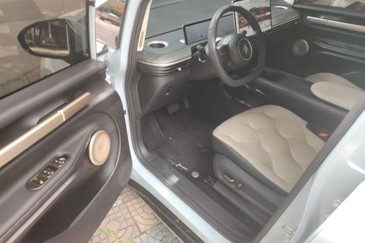 Used Baojun Cloud 2023 460 Max Lingxi Version Driver Seat