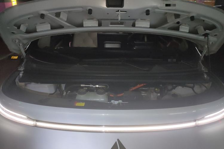 Used Baojun Cloud 2023 460 Max Lingxi Version Engine Bay