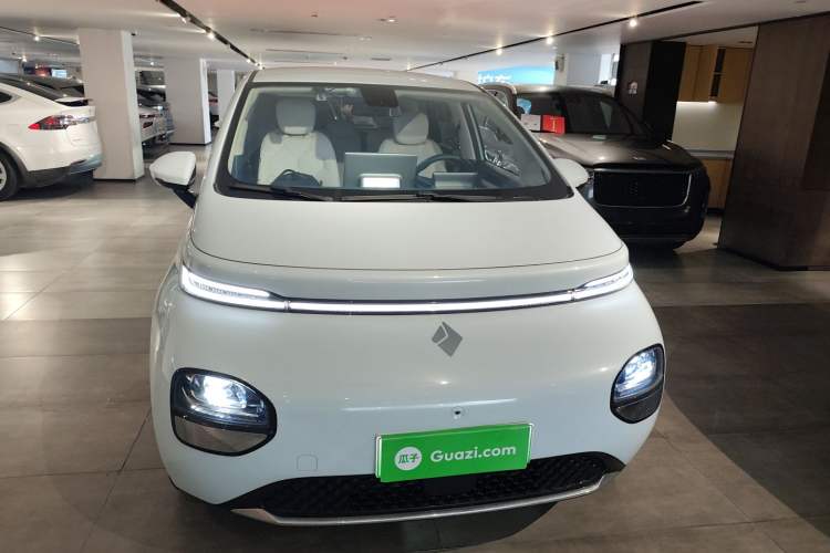 Used Baojun Cloud 2023 460 Pro Exterior 1