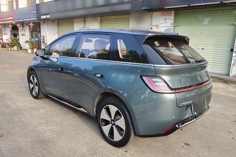 Used Baojun Cloud 2023 460 Max Exterior 4