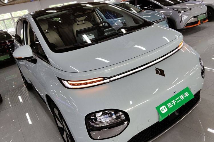 Used Baojun Cloud 2023 460 Max Lingxi Version Front Right 45 Deg